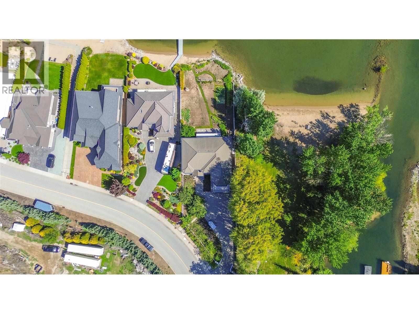 2350 Landry Crescent - 41