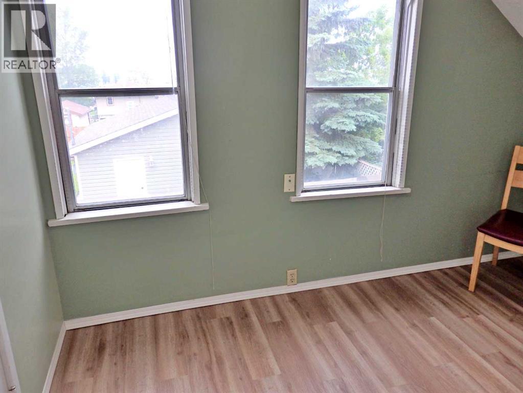4813 48A Street — photo 29