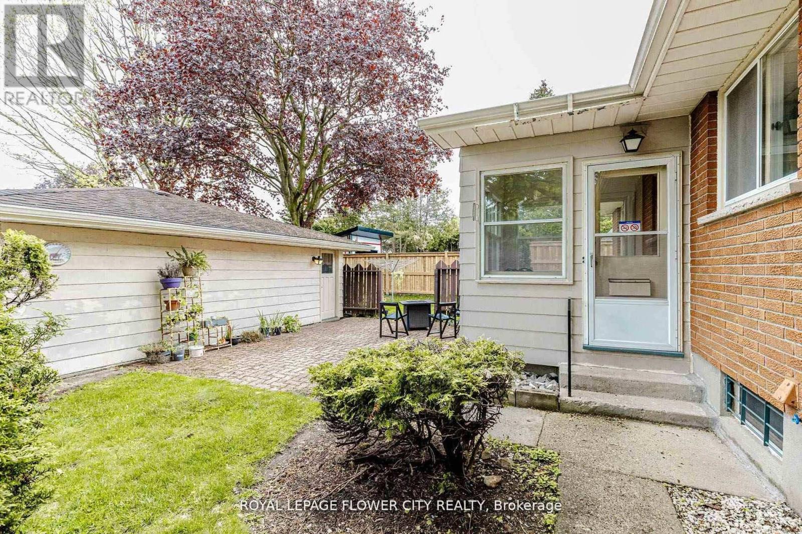 15 CUMBERLAND CRESCENT - 3