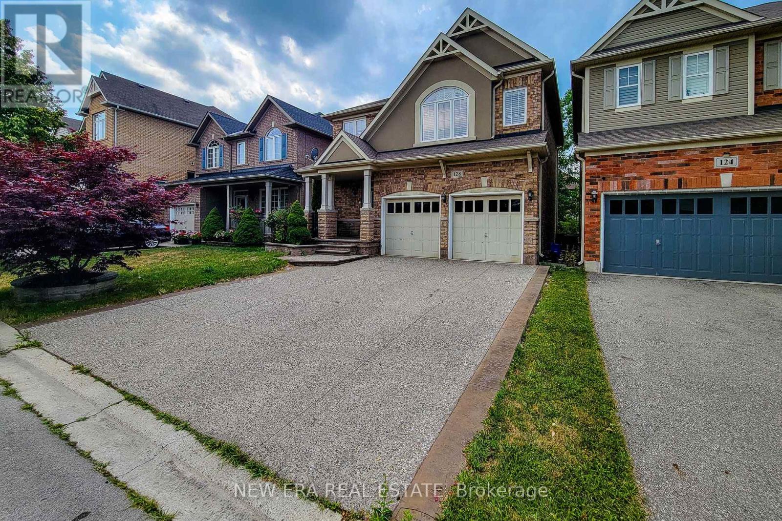 128 MONTREAL CIRCLE - 3