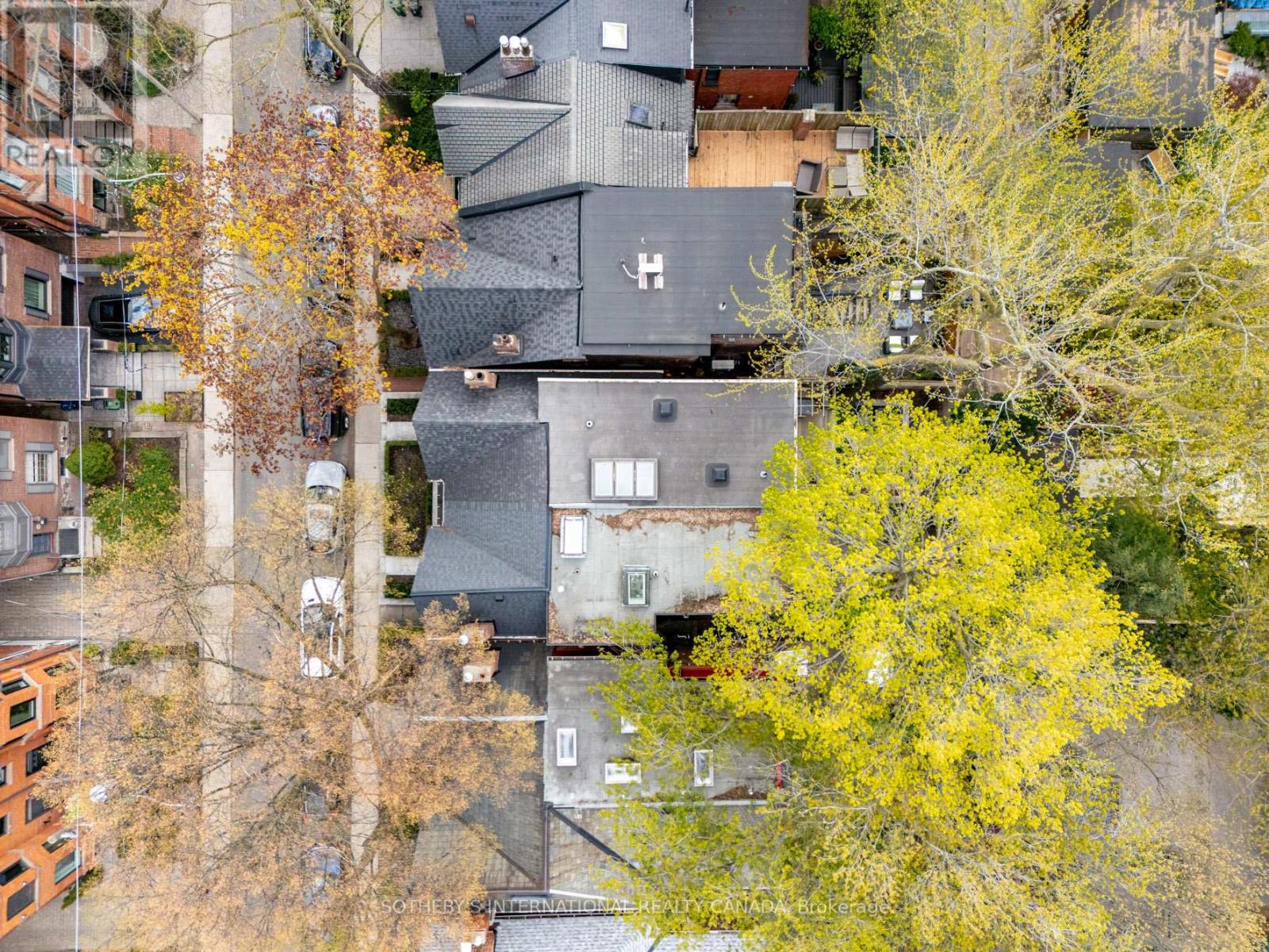33 TRANBY AVENUE - 45