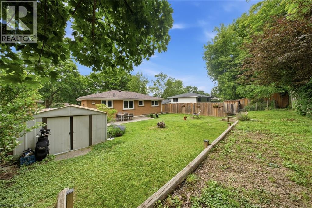 13 MACKAY Avenue - 37