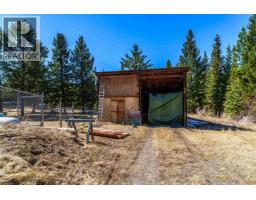 6784 Barnett Road, 100 Mile House, BC V0K2E2 Photo 40