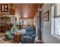 Foyer - 6784 Barnett Road, 100 Mile House, BC V0K2E2 Photo 8