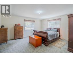 6784 Barnett Road, 100 Mile House, BC V0K2E2 Photo 13