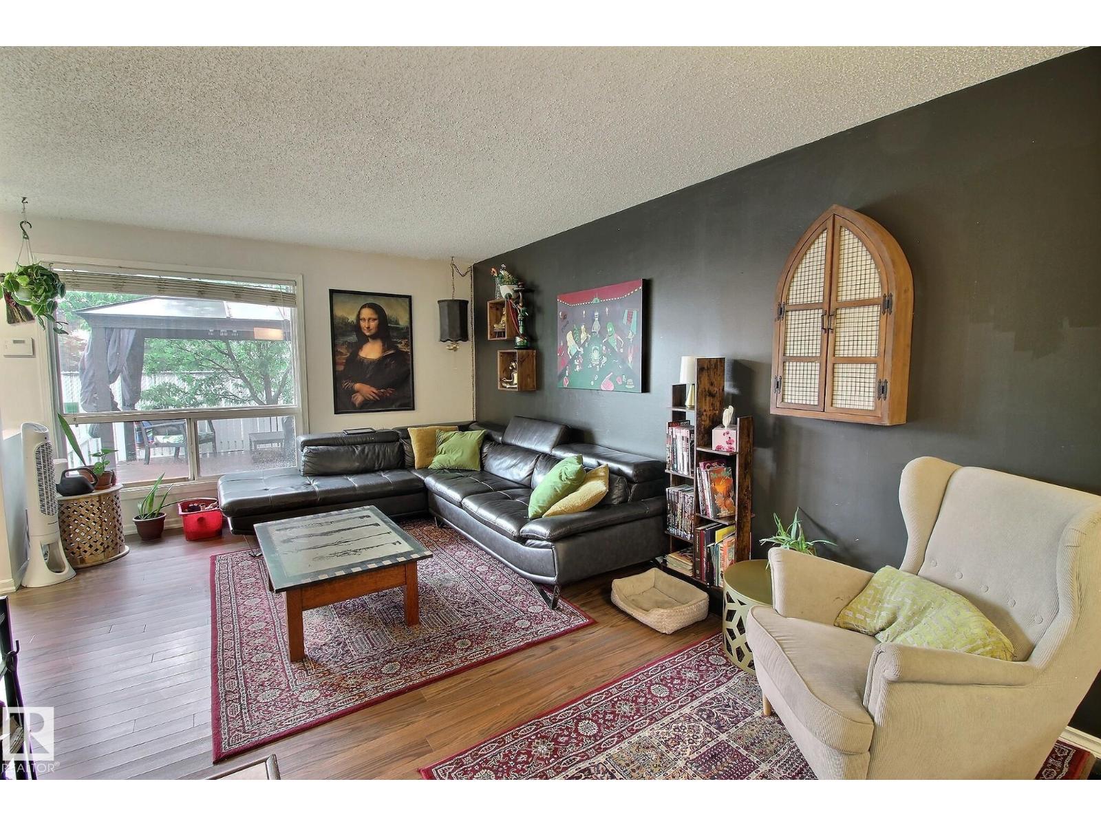 #30 14620 26 ST NW - 6