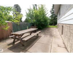 8316 73 Av Nw, Edmonton, AB T6C0E2 Photo 17
