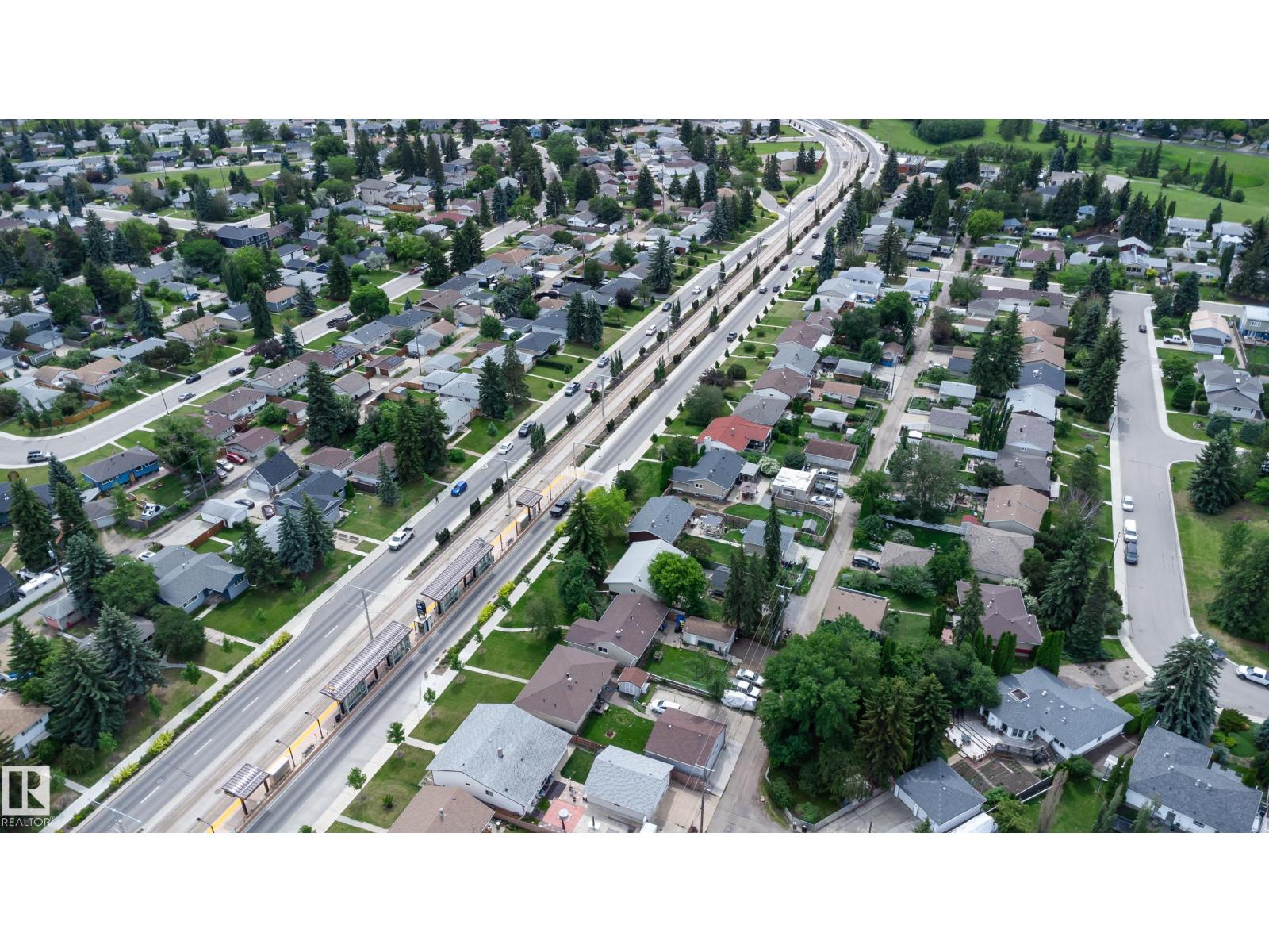 8316 73 AV NW - 22