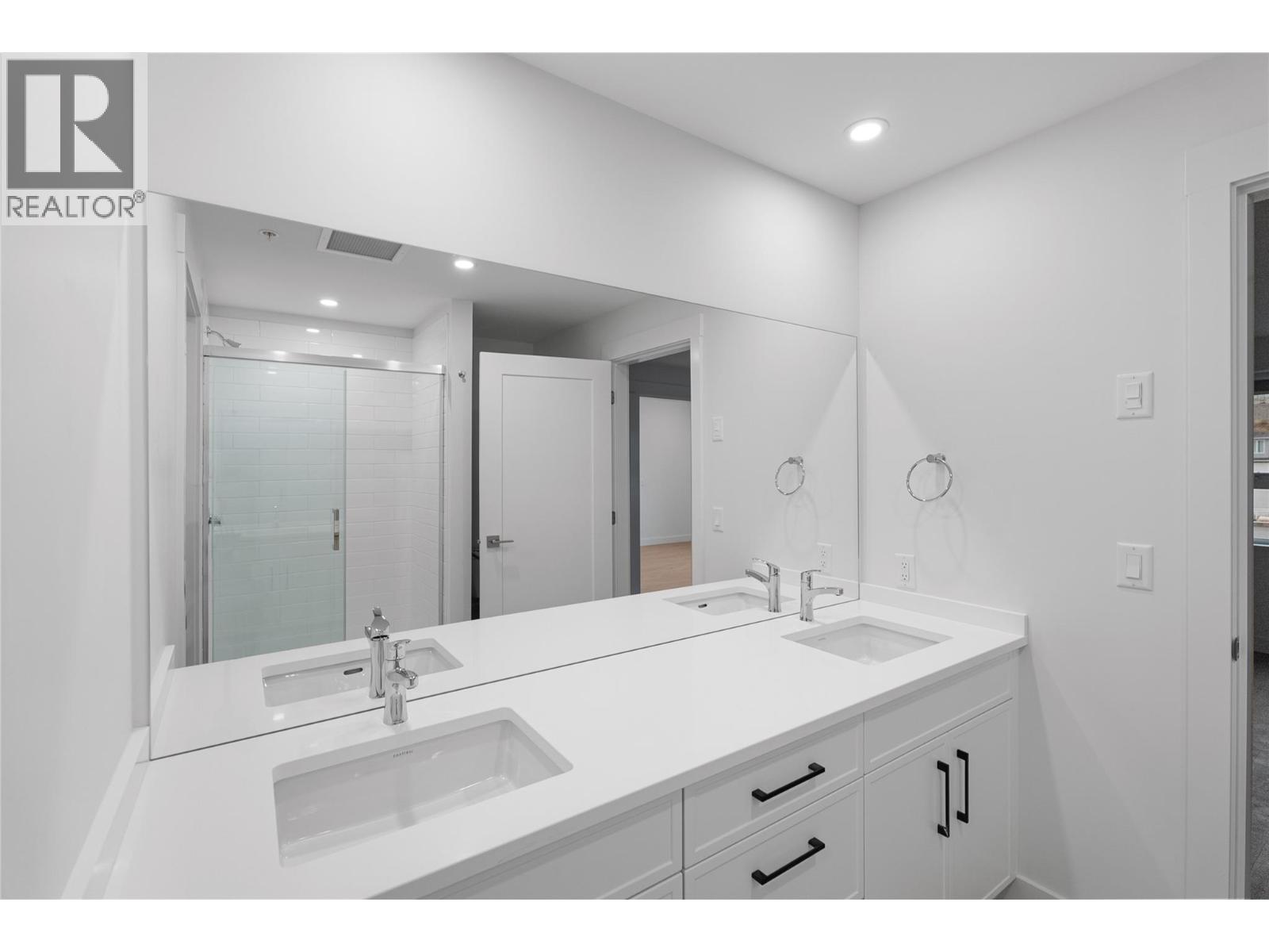 #106 1844 Qu'Appelle Boulevard - 11