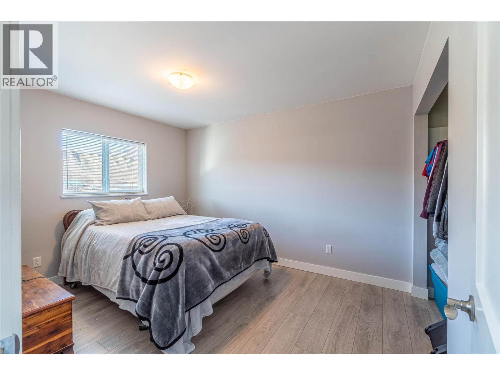 4953 RIVER Road - 19