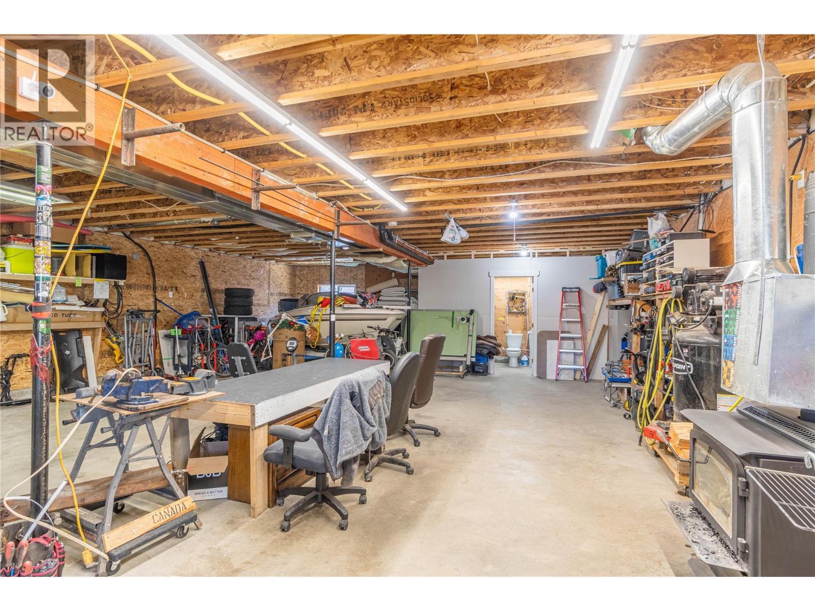 4953 RIVER Road - 25