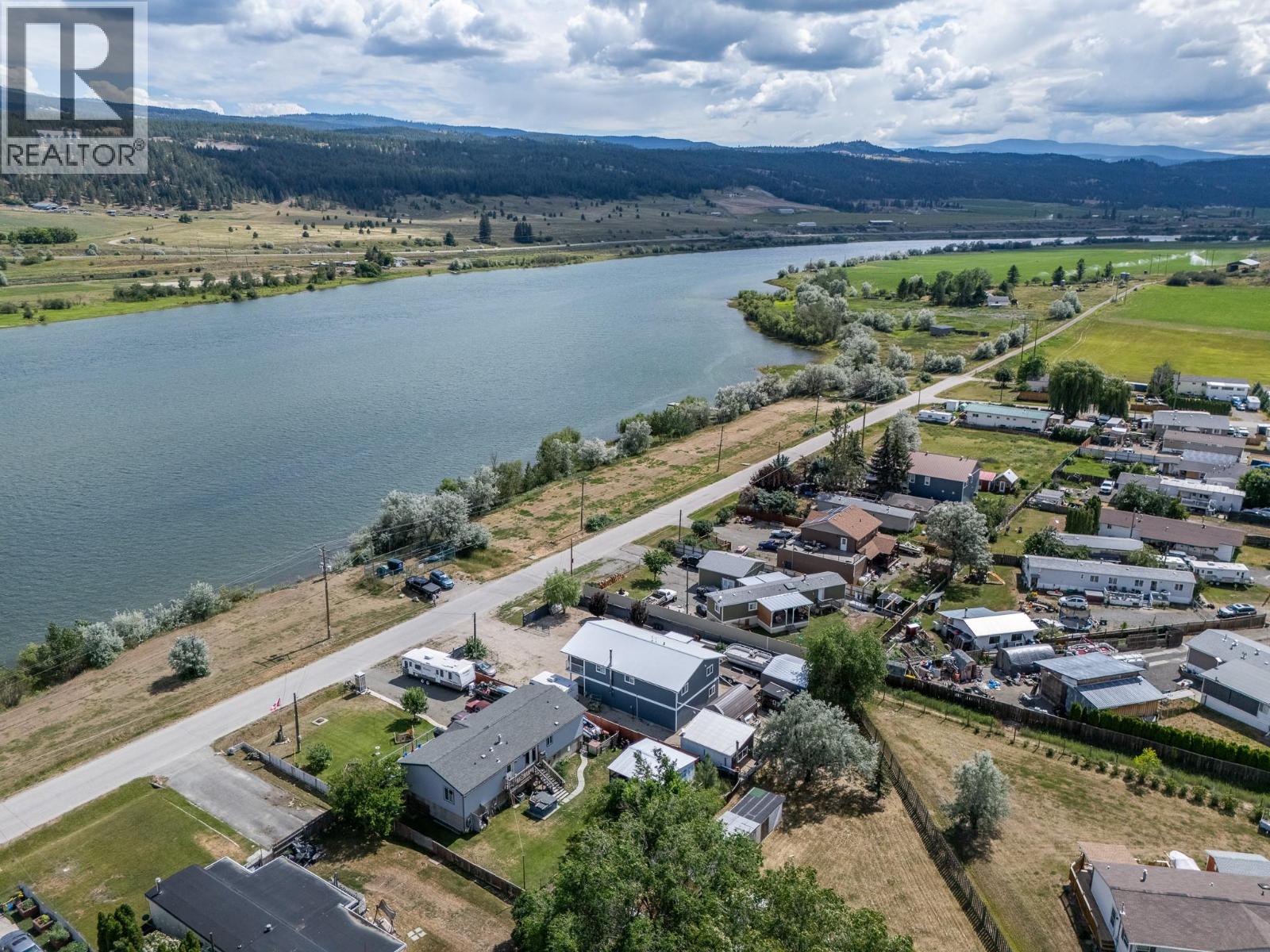 4953 RIVER Road - 5