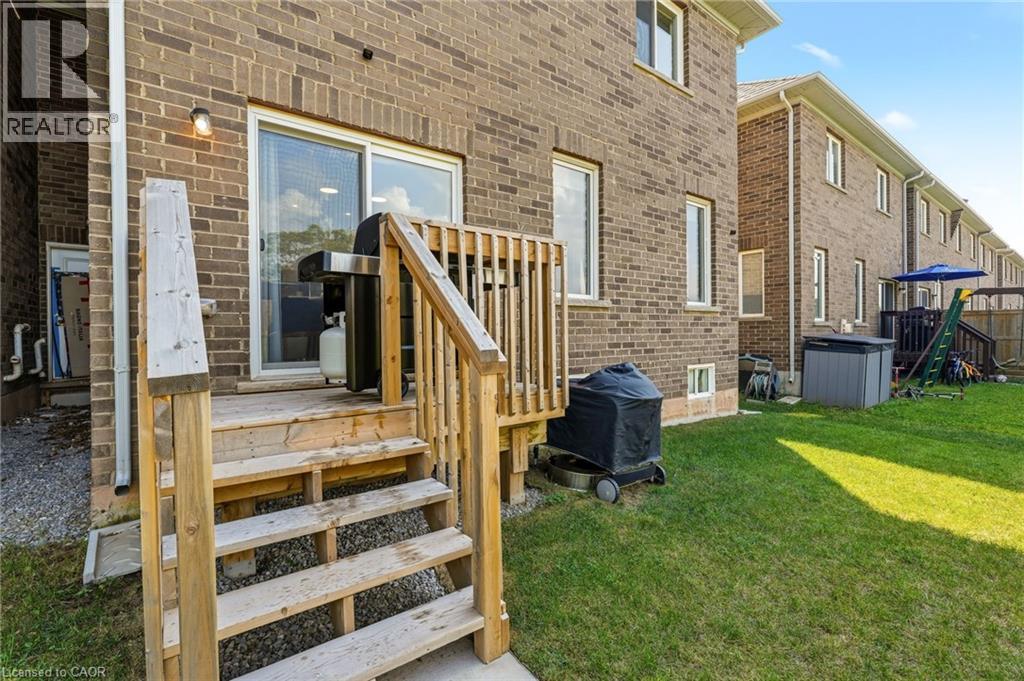 67 PINOT Crescent - 44
