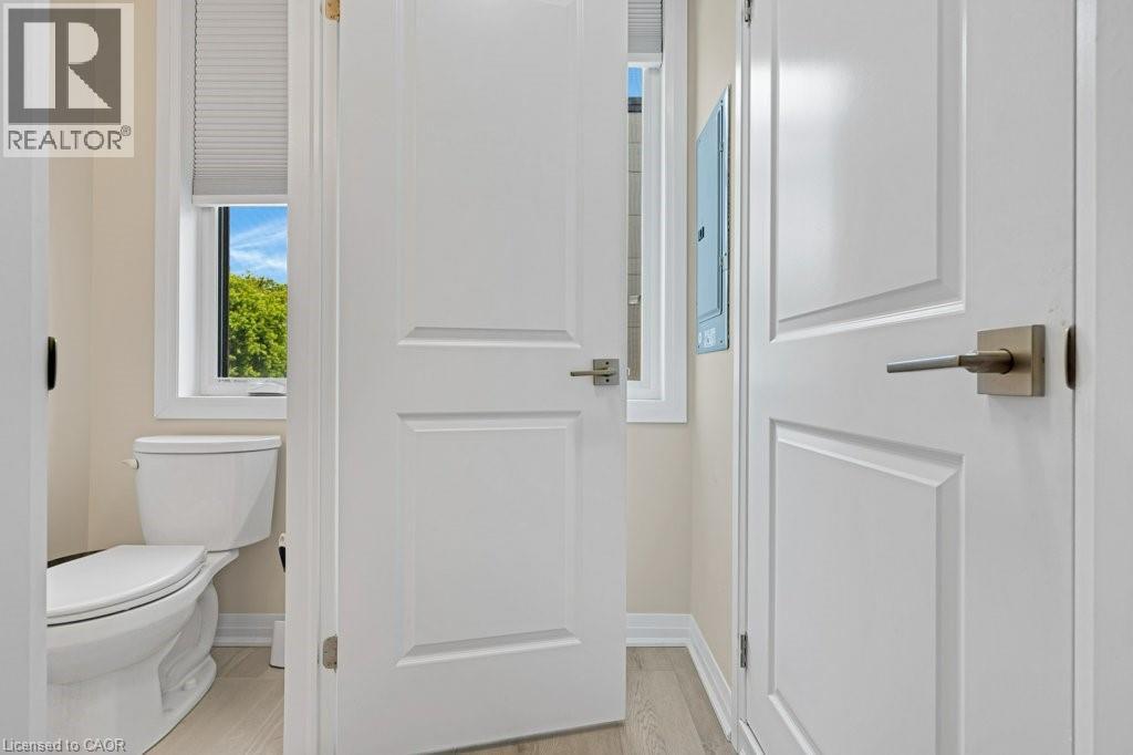 #68 25 ISHERWOOD Avenue - 15
