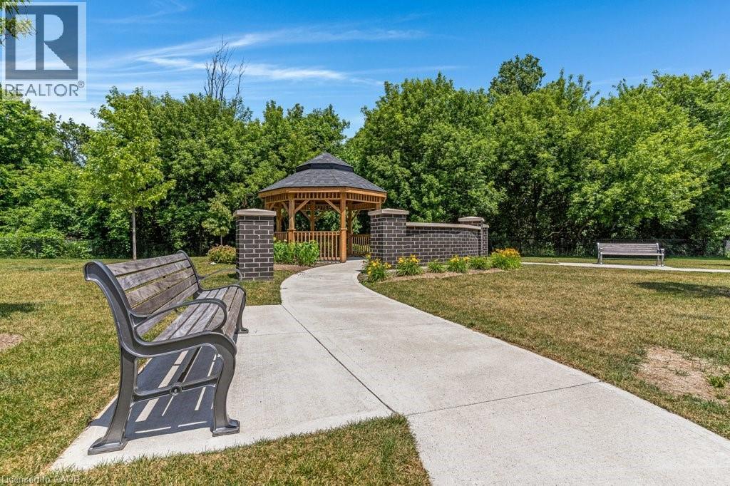 #68 25 ISHERWOOD Avenue - 28