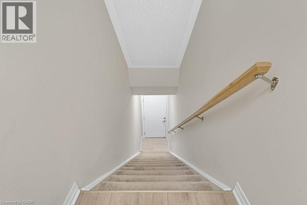 #68 25 ISHERWOOD Avenue - 4