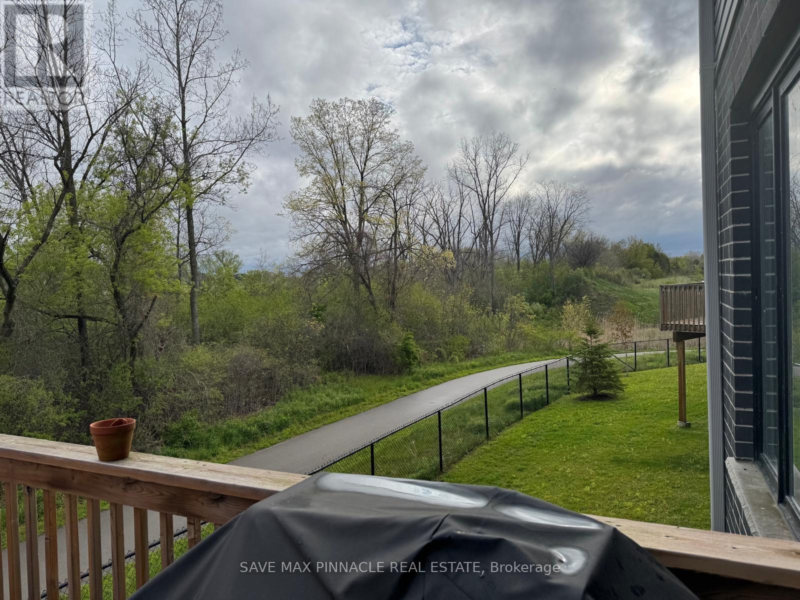 #140 177 EDGEVALLEY ROAD - 18