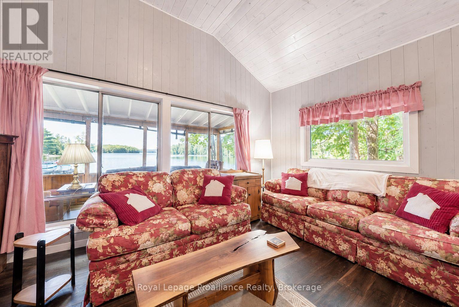 1117B TWIN PINE LANE - 14