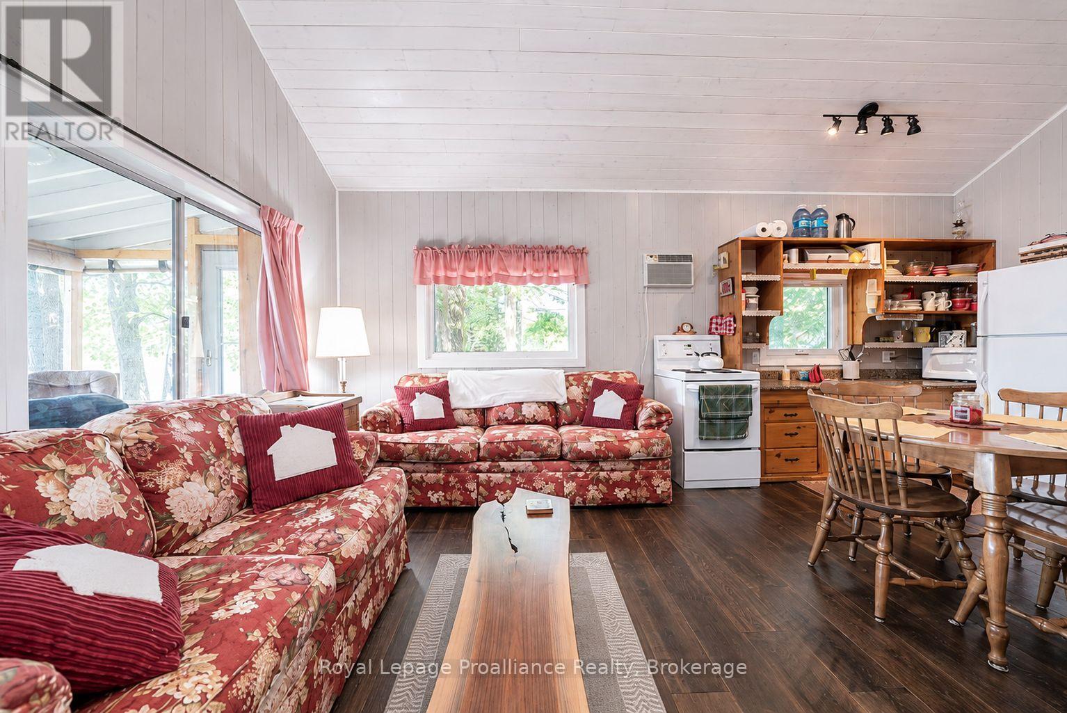 1117B TWIN PINE LANE - 15