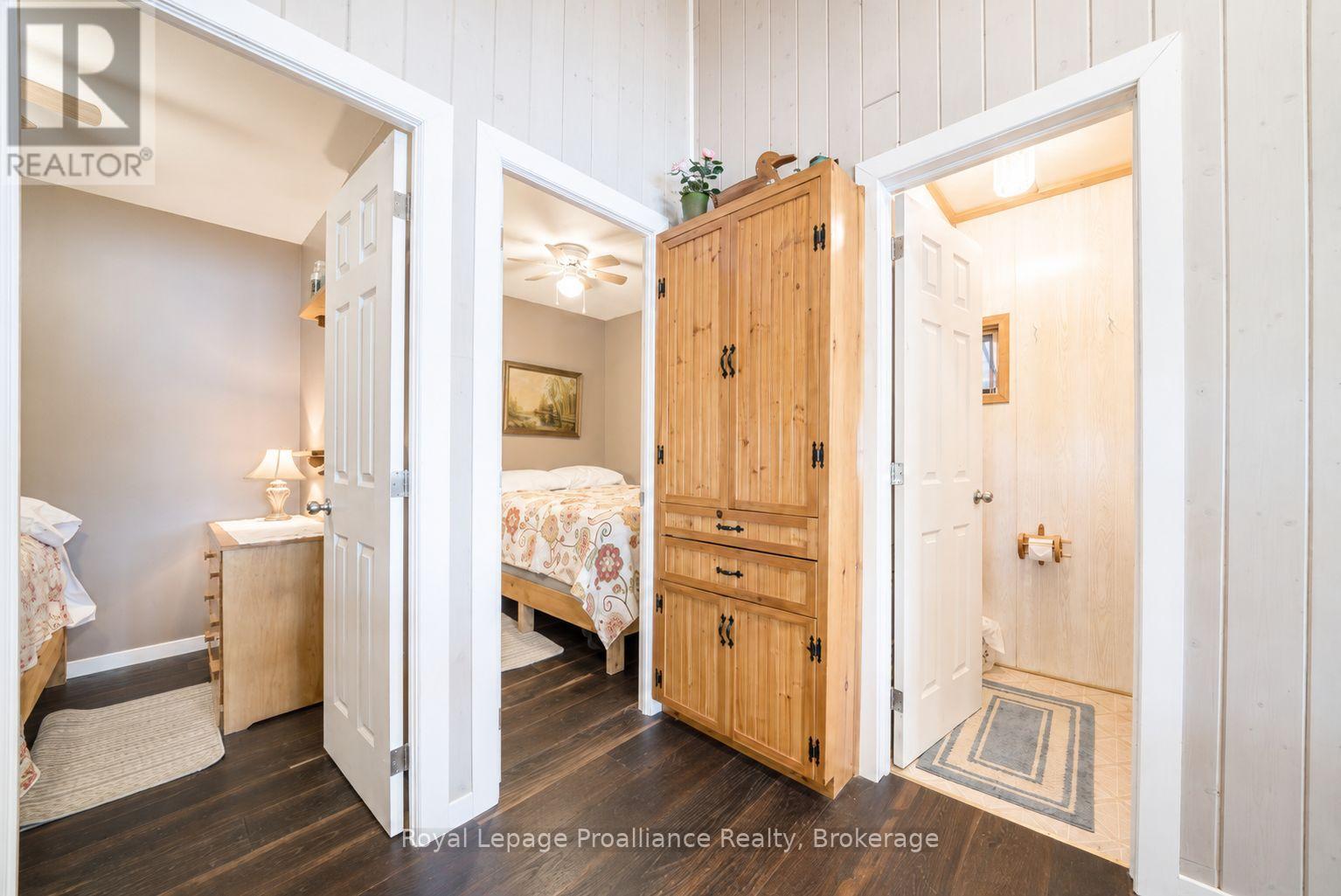 1117B TWIN PINE LANE - 22