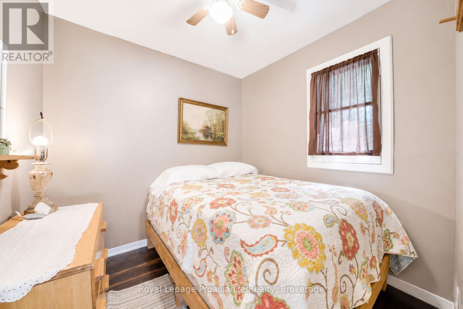 1117B TWIN PINE LANE - 23