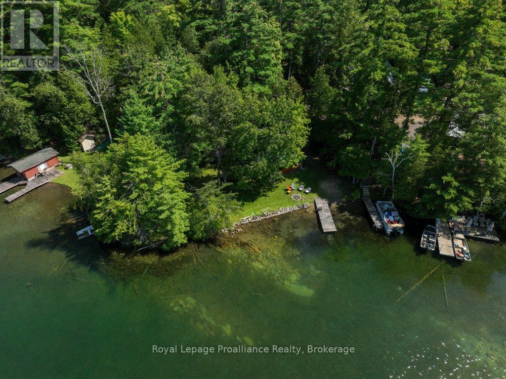 1117B TWIN PINE LANE - 46