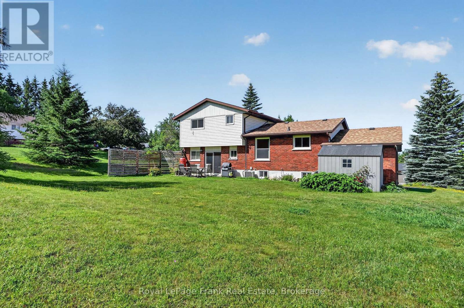 35 GRANDVIEW DRIVE - 23