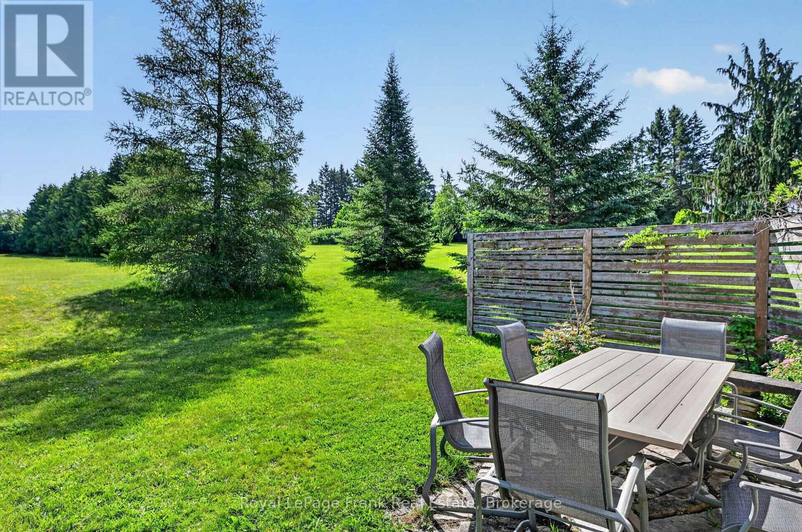 35 GRANDVIEW DRIVE - 24