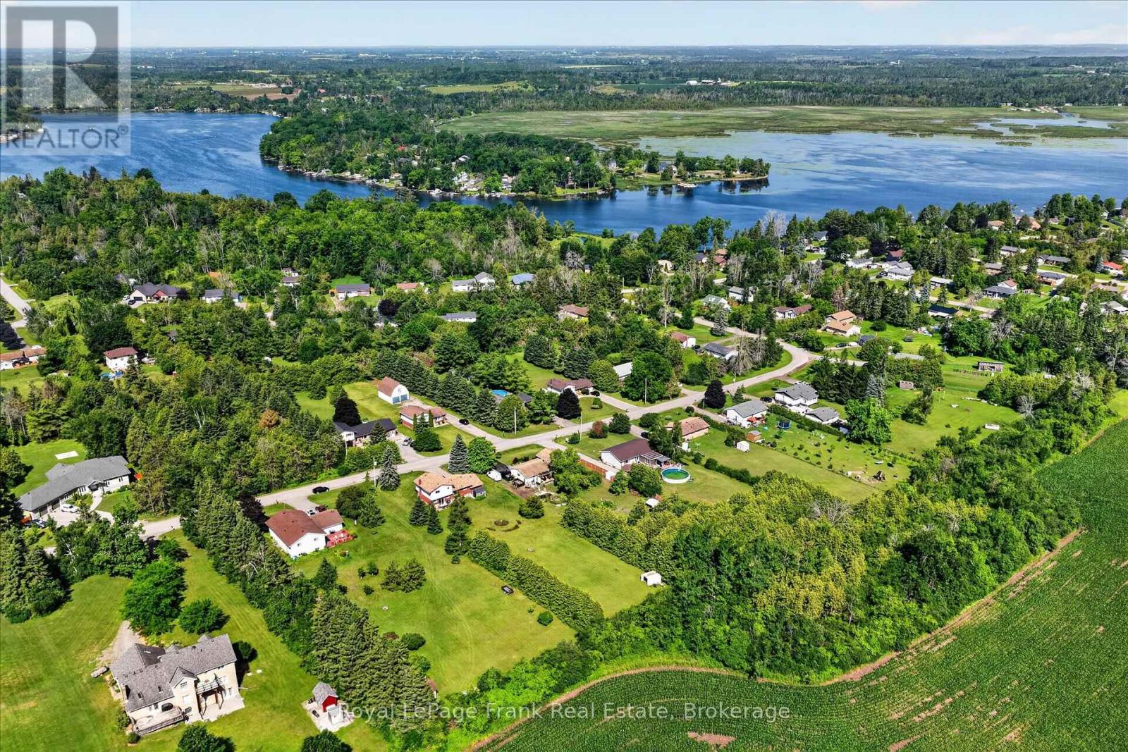35 GRANDVIEW DRIVE - 33