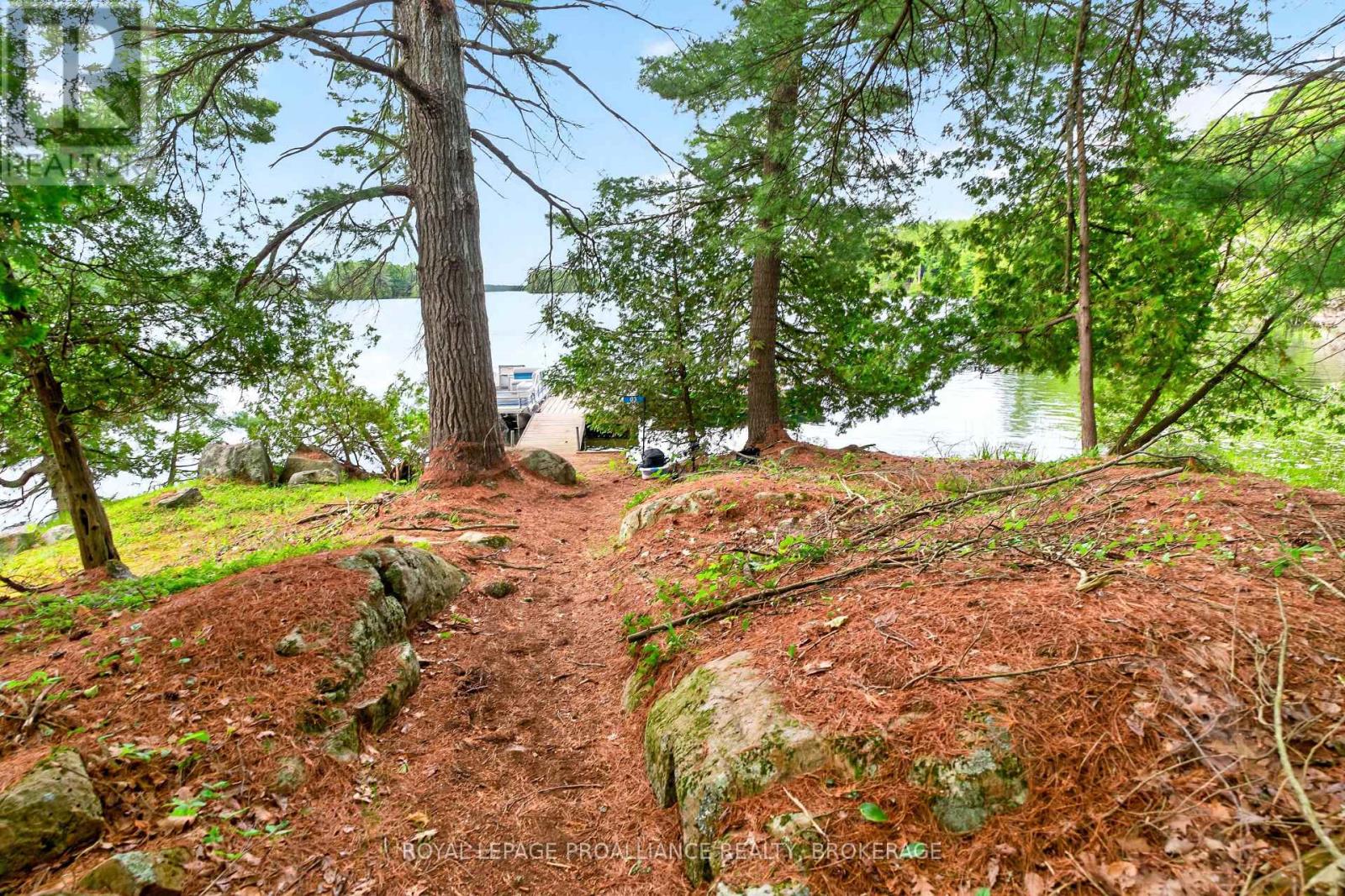 3 SCOTT ISLAND - Image 9