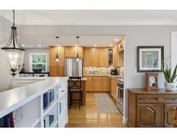 19978 50a Avenue, Langley, BC V3A6S1 Photo 9