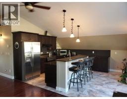 Kitchen - 9200 Shale Avenue, Summerland, BC V0H1Z2 Photo 6