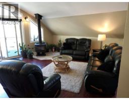 4pc Ensuite bath - 9200 Shale Avenue, Summerland, BC V0H1Z2 Photo 9