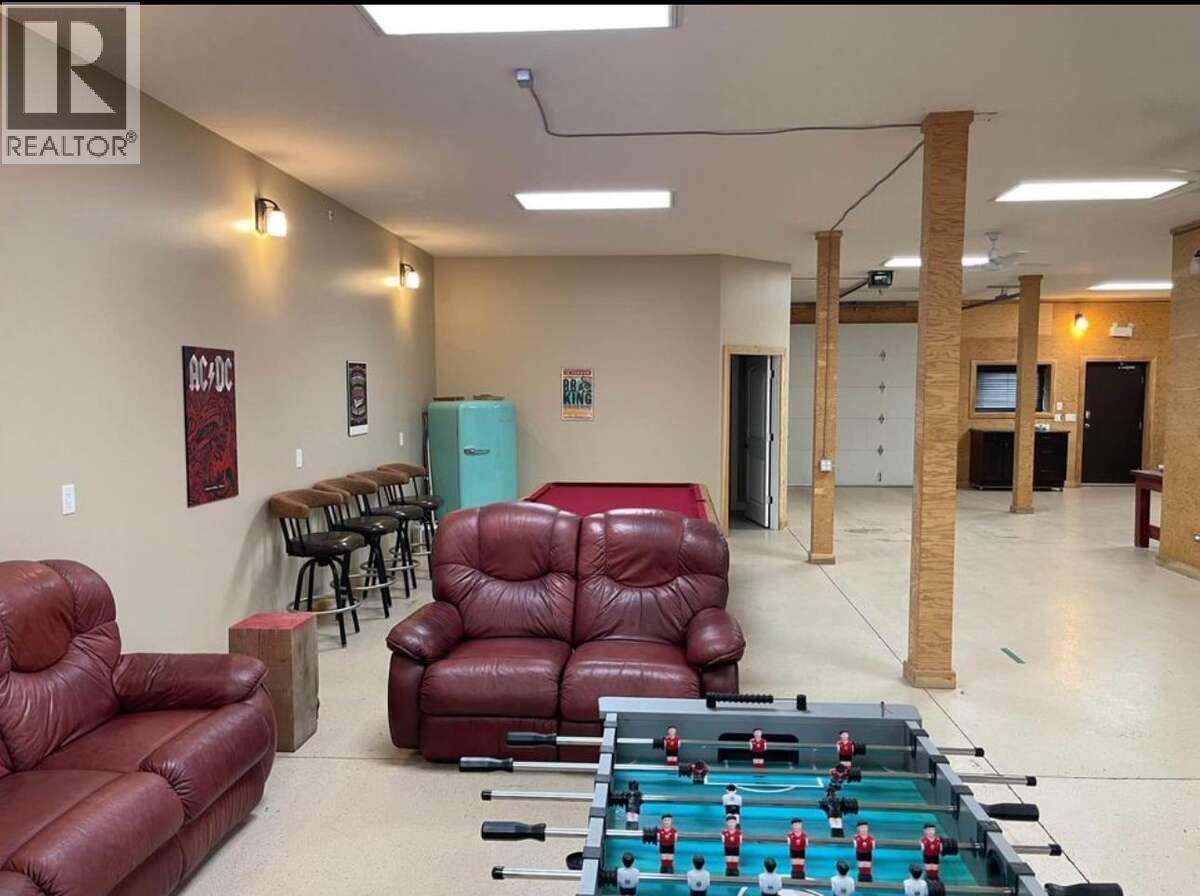 9200 Shale Avenue - 28