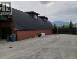 9200 Shale Avenue, Summerland, BC V0H1Z2 Photo 52
