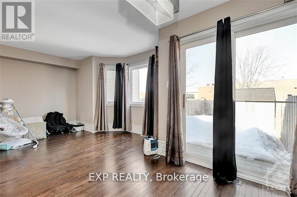 Condos for Rent in Ottawa – 535 SALZBURG DRIVE, Ottawa – By Peter Sagos - Image 8