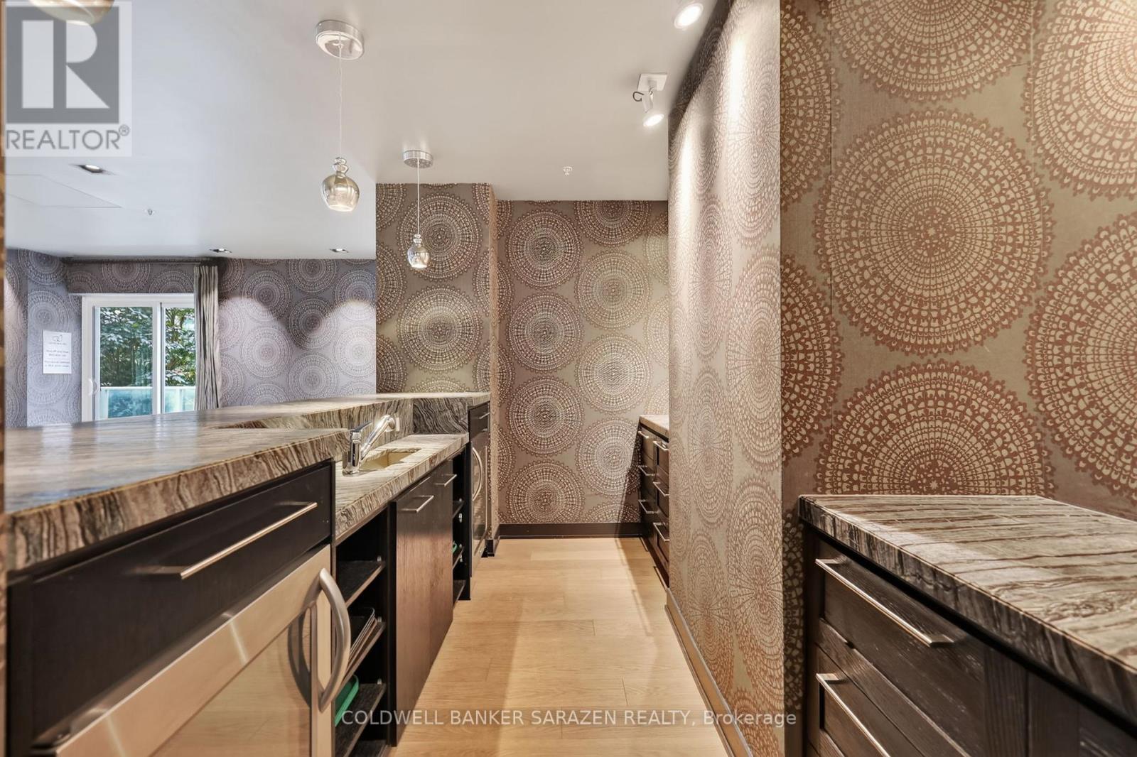 #1702 428 SPARKS STREET - 28