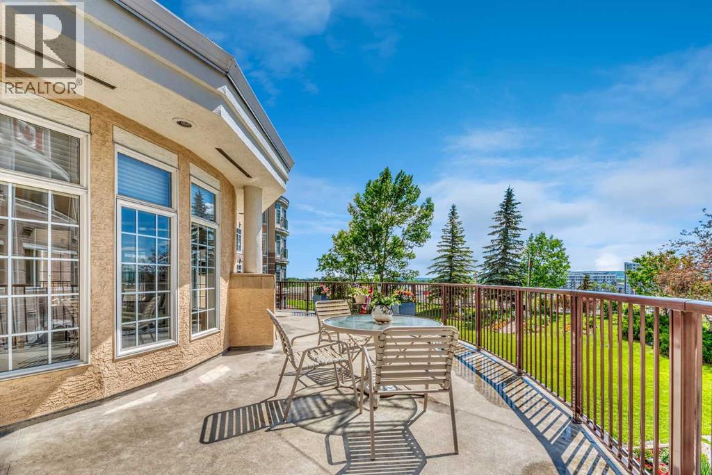 Courtyard/Patio