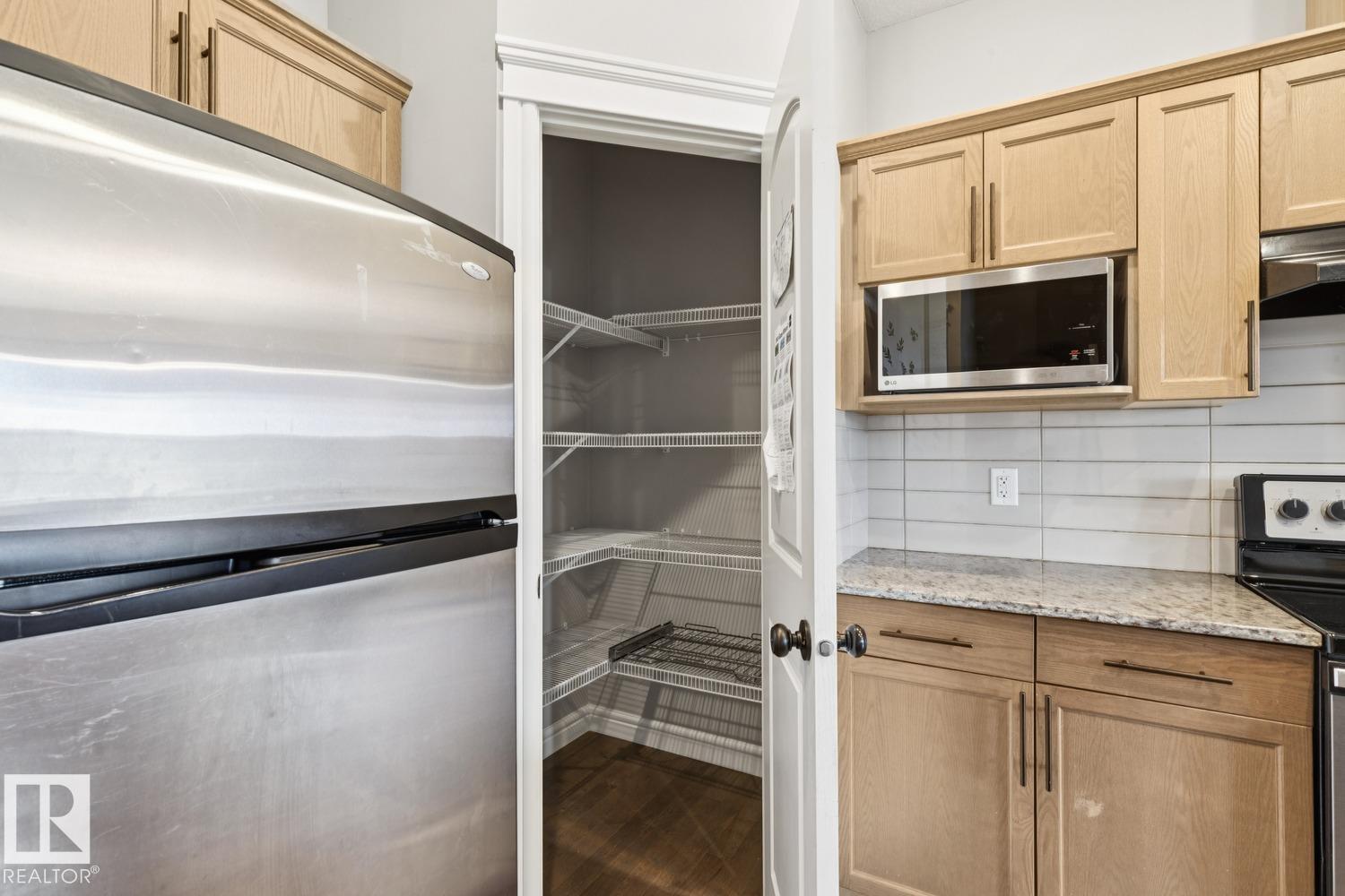 17011 38 ST NW - 11