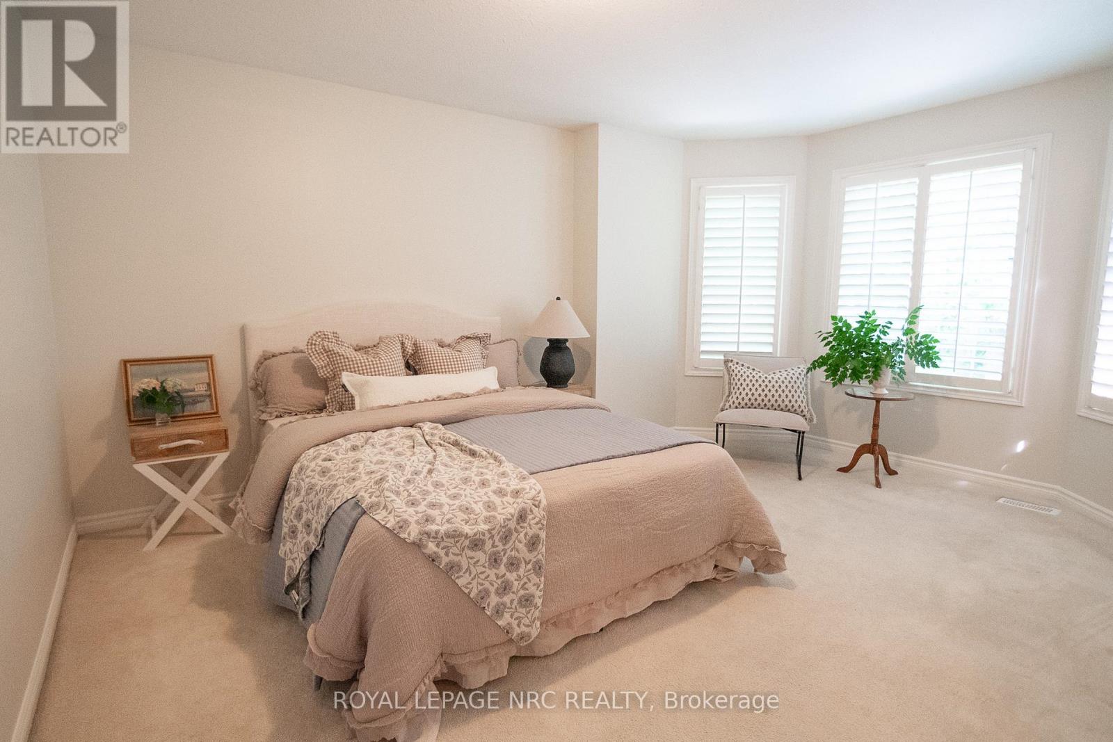 #6 4667 PORTAGE ROAD - 18