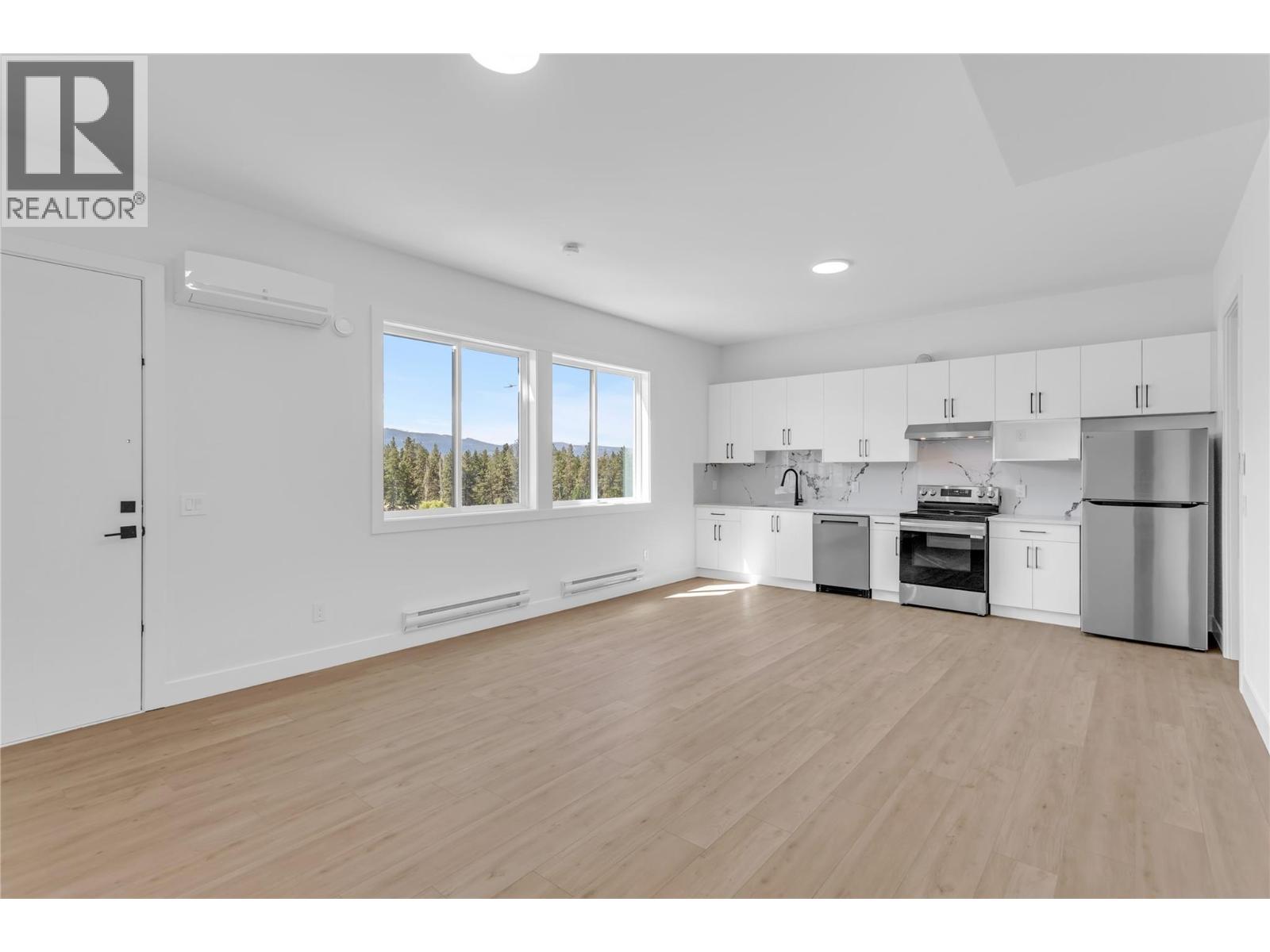 1152 Hume Avenue - 35