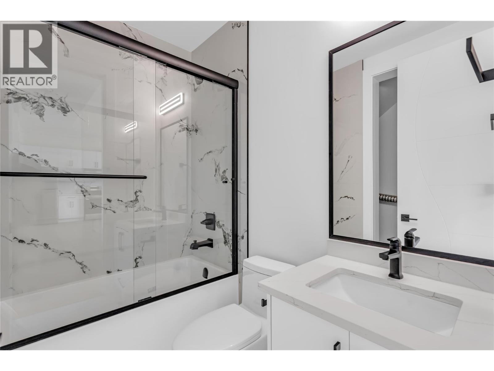 1152 Hume Avenue - 39