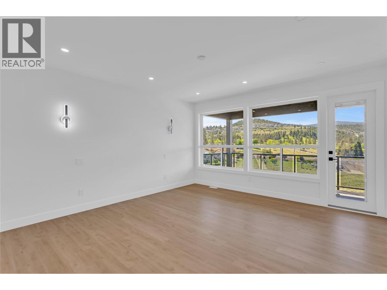 1152 Hume Avenue - 16