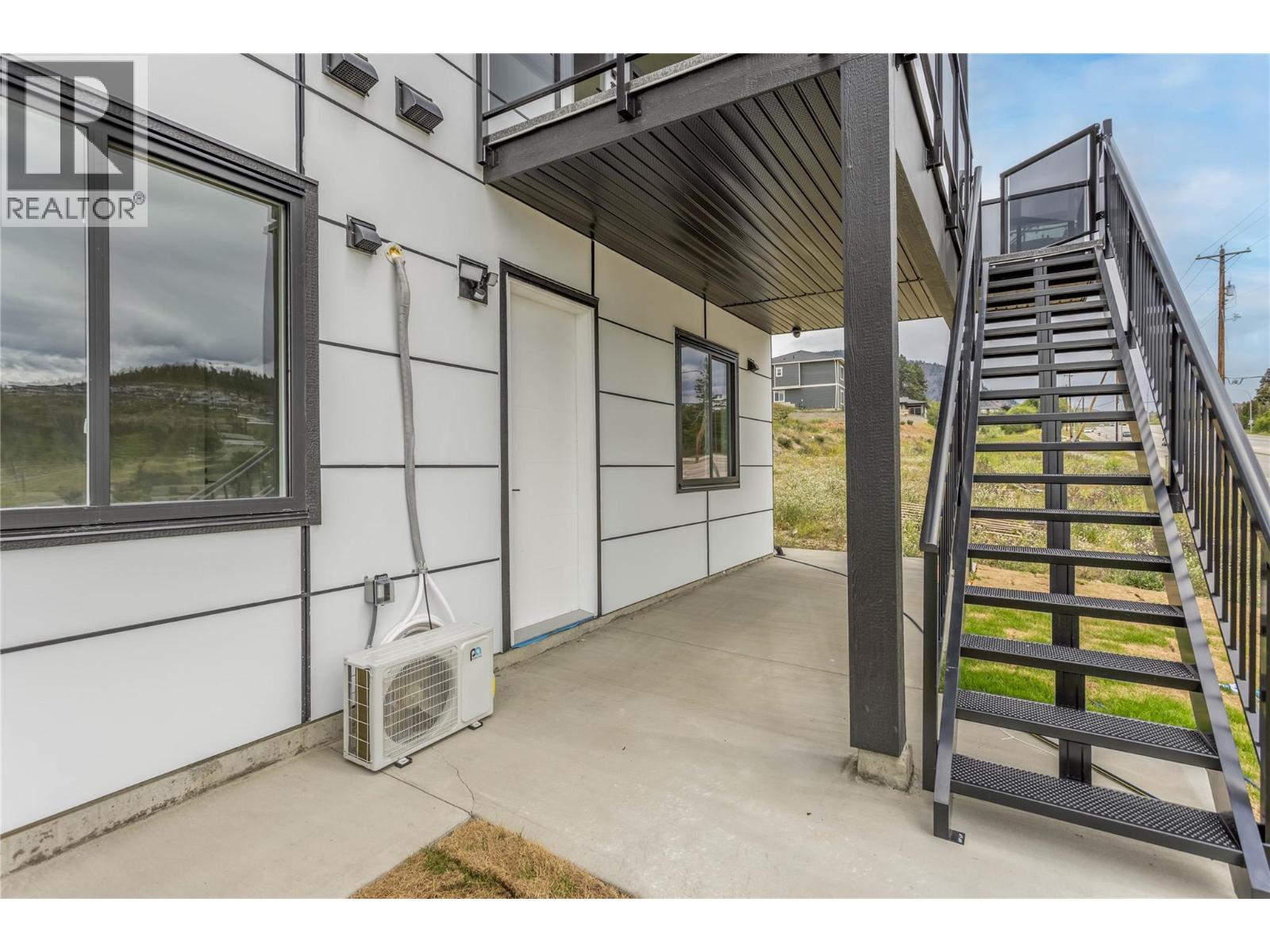 1152 Hume Avenue - 46