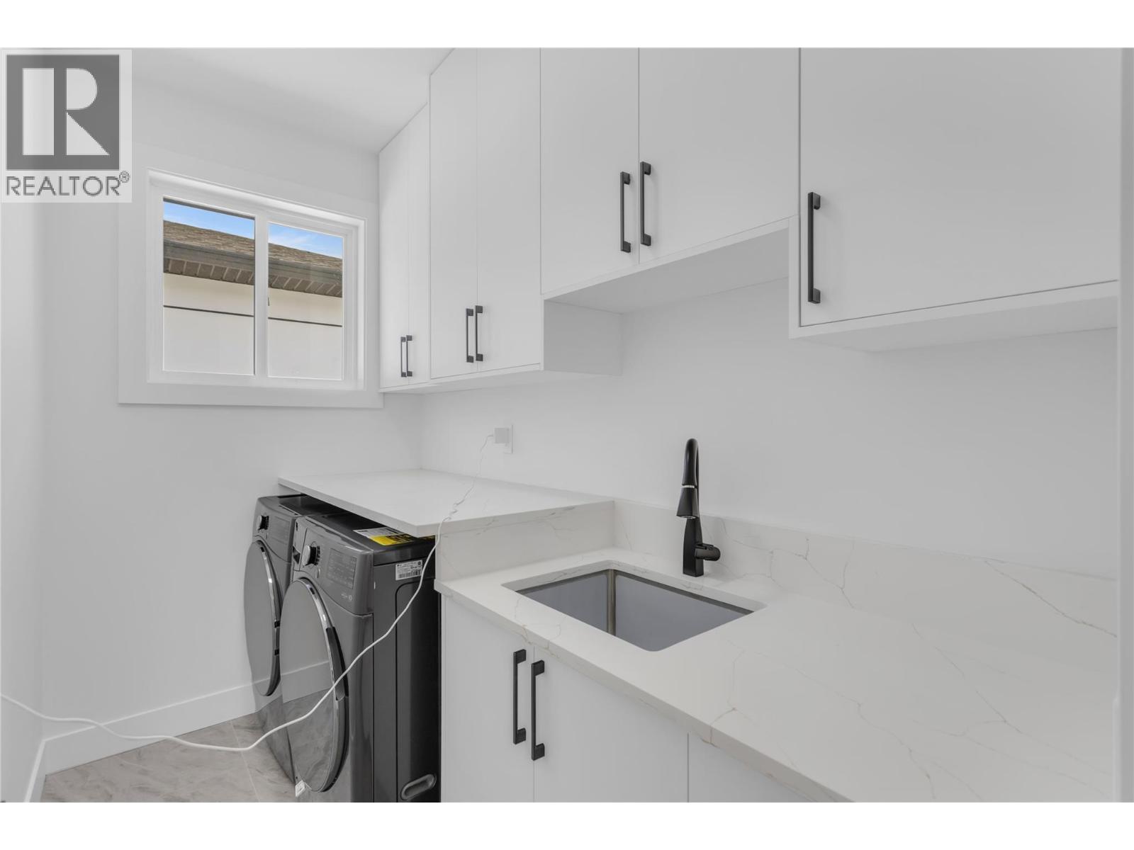 1152 Hume Avenue - 29