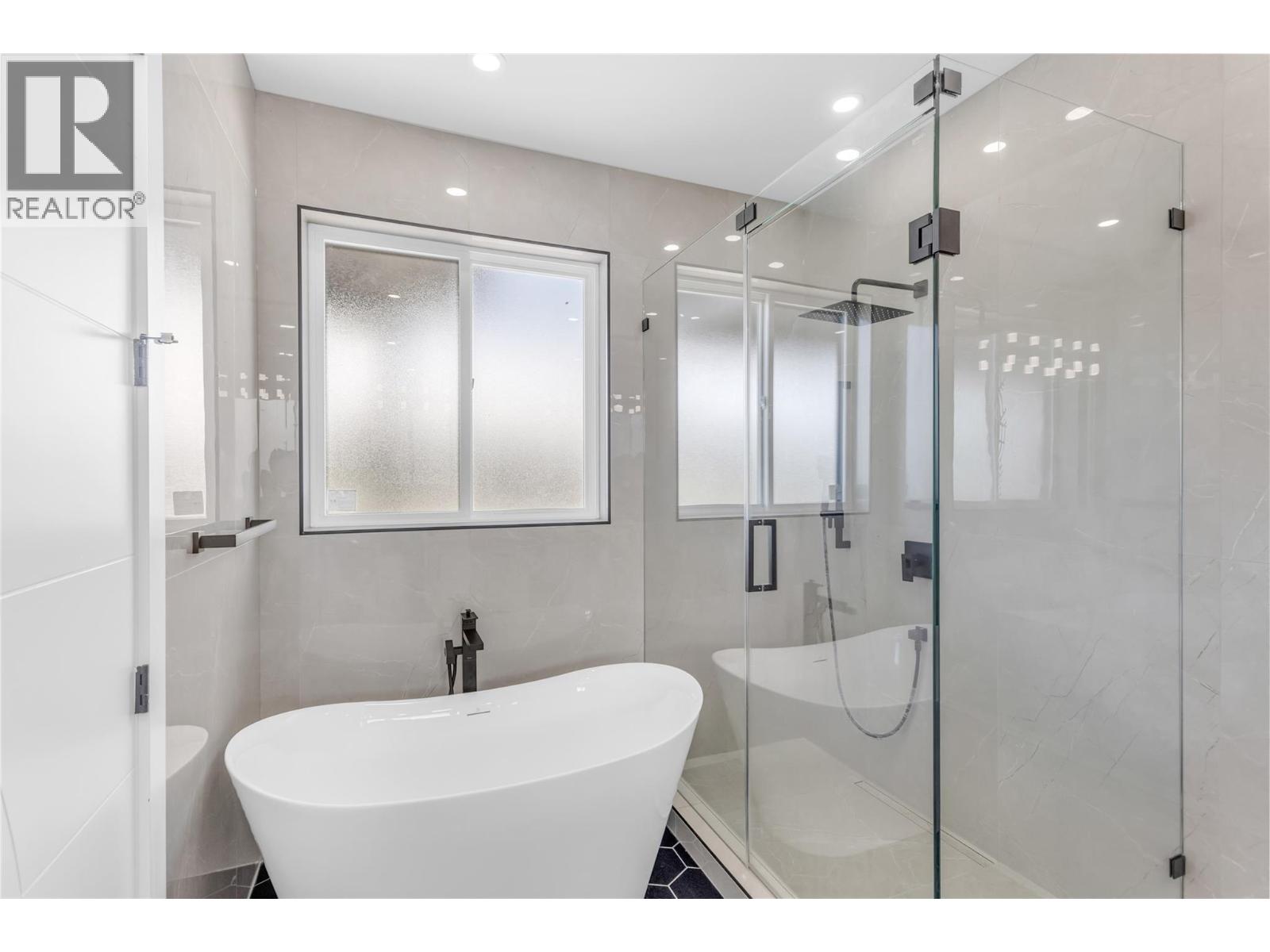 1152 Hume Avenue - 19