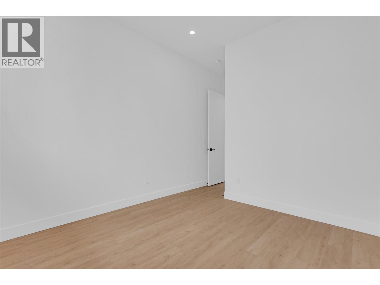 1152 Hume Avenue - 15