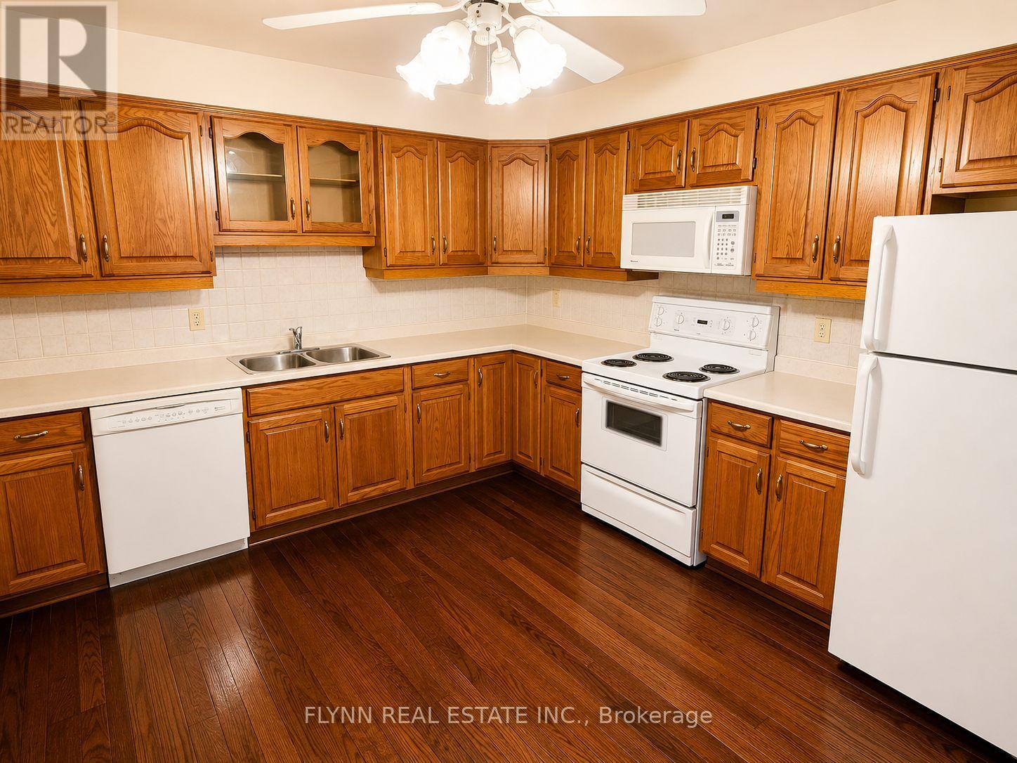 #13 2720 MEWBURN ROAD - 5