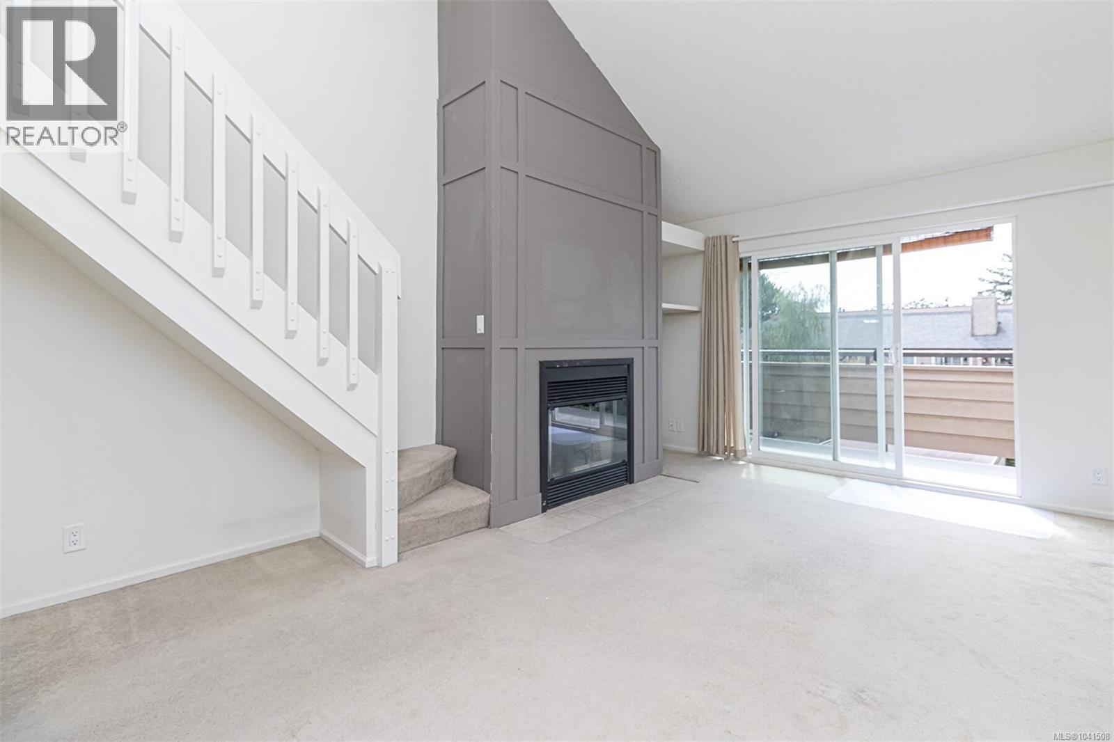 308 3225 Alder St, Victoria