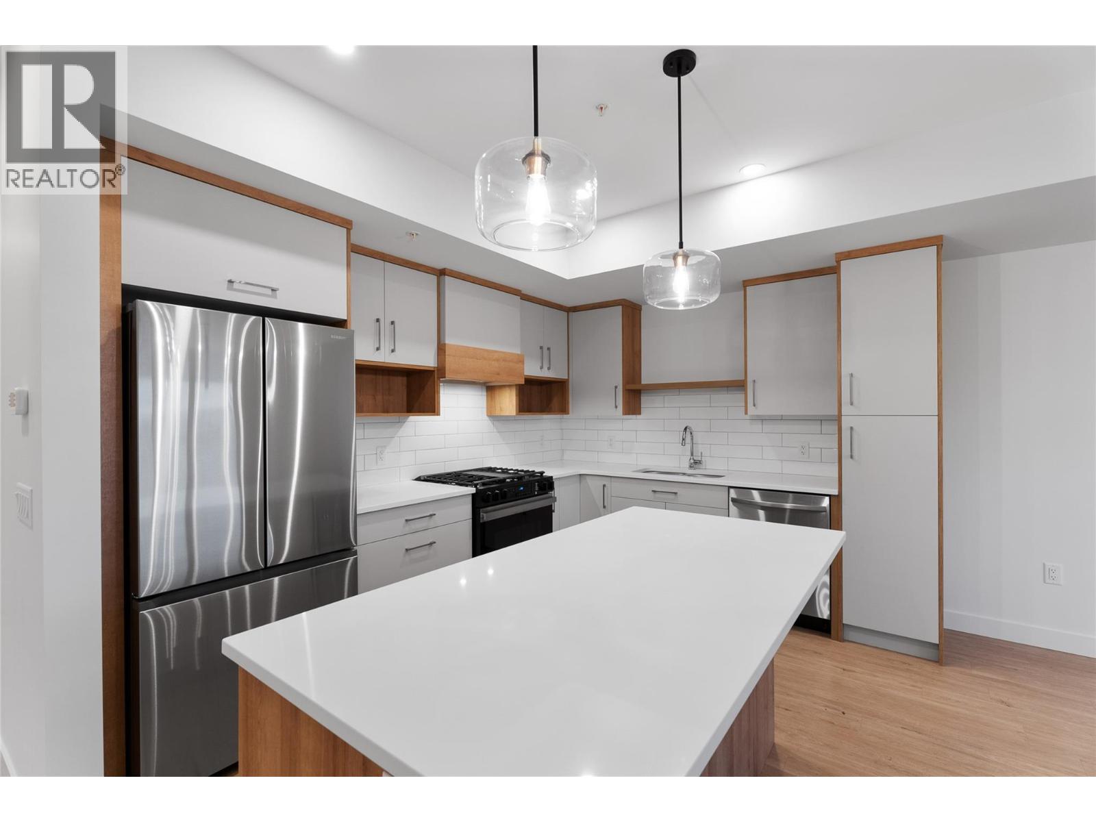 #203 1844 Qu'Appelle Boulevard - 6